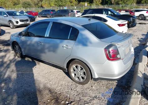 2010 Nissan Sentra 2.0Sr из США, поврежденный, VIN 3N1AB6AP4AL631130